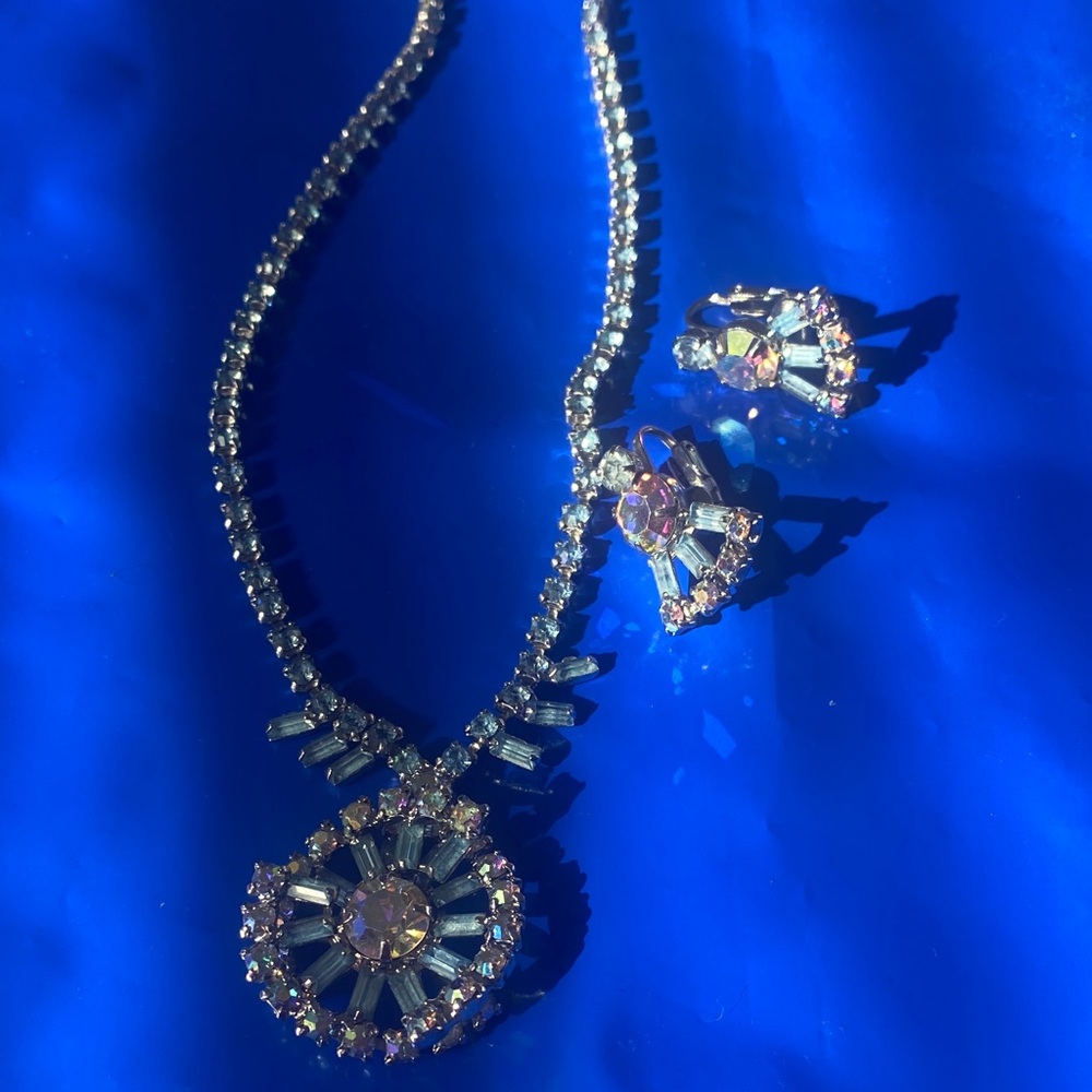 Elegant Silver and Pink Jewelry Set vintage
